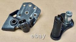 Harley Original Footrest Holder Bracket Rider Footrest Black Kit EVO Big Twin